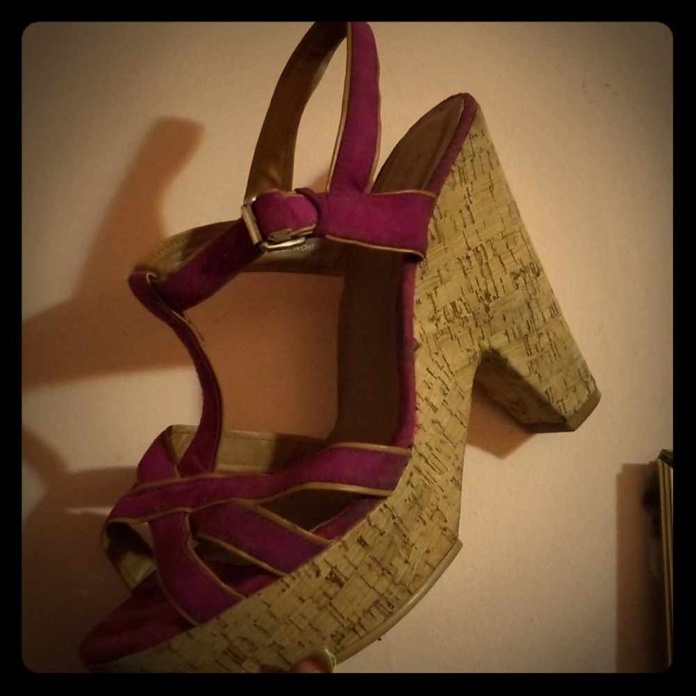 Torrid Fuschia platform  heels